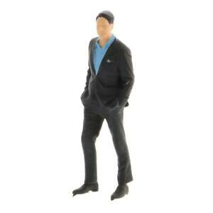 yz͌^ fJ[ XP[fO[eBONVbNtBMAe[u164 s scale hand painted model greeting classic men figure table decor