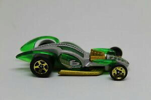 yz͌^ fJ[ zbgzC[fLfB}[VA{bNXIWihot wheels 2001 model candy tm malaysia, without box original