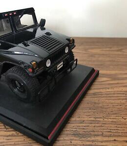 yz͌^ fJ[ }CXgn}[n[hgbvnr[maisto hummer hard top humvee