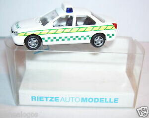 【送料無料】模型車 モデルカー リーツェフォードモンデオギアrietze oh 187 ford mondeo ghia ambulance in box