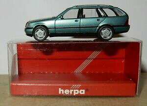 yz͌^ fJ[ }CNwpZfXCgO[^{bNXmicro herpa oh 187 mercedes cklasse c180t light green metal 032094 in box