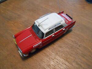 �y���������z�͌^�� ���f���J�[ �~�j�`���A�v�W���[�`�[���c�[���h�t�����X�m���tminiature 143 peugeot 404 team tour de france norev