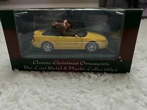 【送料無料】模型車 モデルカー マイストクリスマスコレクションクラシッククリスマスオーナメントmaisto christmas collection classic christmas ornament