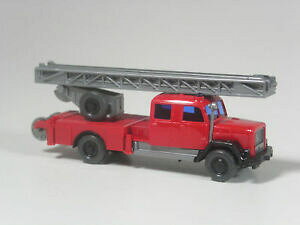 �y���������z�͌^�� ���f���J�[ �g�b�v���f���}�W���X���C�L���Otop wiking special model magirus saturn fire ladder