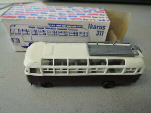 �y���������z�͌^�� ���f���J�[ �x�������v���X�g�C�J���X�u���E���z���C�gveb berlinplast icarus 311 brownwhite bnib 47100