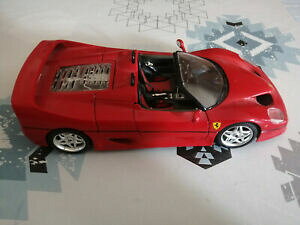 �y���������z�͌^�� ���f���J�[ �~�j�`���A�J�[�u���S�t�F���[��miniature car burago ferrari f50 1995 to 118