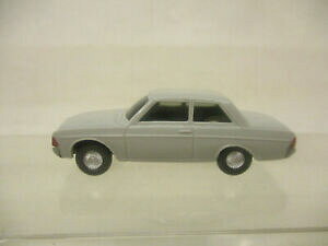 yz͌^ fJ[ CLOtH[hx13283 wiking 187 ford 20m partially painted otherwise very good condition