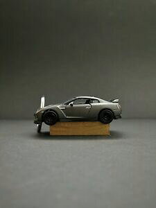 yz͌^ fJ[ }WbgjbTSWL[Okeyring nissan gtr godzilla by majorette