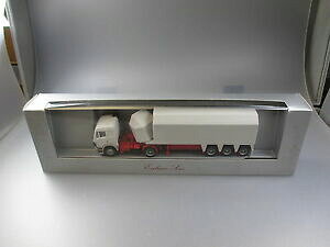�y���������z�͌^�� ���f���J�[ �����Z�f�X�x���c�K���X�g�����X�|�[�^�[herpa mercedes benz sk glass transporter sz 181068 ssk55