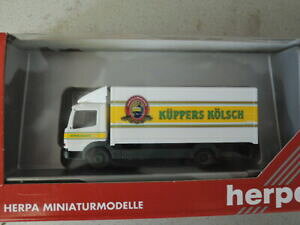 【送料無料】模型車 モデルカー ヘルパシスーツケースキュッパーズケルシュコレクションherpa 187411 mb chirac suitcase kuppers kolsch from collection bnib 300