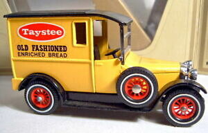 【送料無料】模型車 モデルカー マッチボックスタルボットヴァンミントインボックスmatchbox moy y05d talbot van taystee mint in box