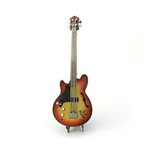 yz͌^ fJ[ M^[J[^LbgZbg}KWguitar color 2 metal assembly kit a magazine with a set