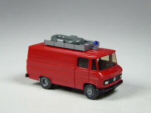 �y���������z�͌^�� ���f���J�[ ���C�L���O���f�������Z�f�Xnlkr7 wiking special model mercedes l 406 fire water rescue