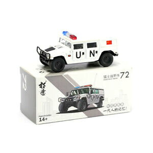 �y���������z�͌^�� ���f���J�[ �z���C�g�A���C�J�[���f��164 un united nations warrior suv 72 white alloy car model