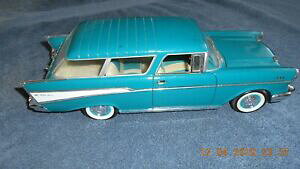 yz͌^ fJ[ [hWFhV{[m}hXP[~jJ[froad legends 1957 chevrolet nomad 118 scale diecast model
