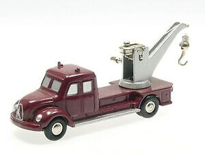 �y���������z�͌^�� ���f���J�[ �V���[�R�s�b�R���}�M���X�f���b�c�A�u�V�����b�v���[�Q��schuco piccolo magirus deutz abschleppwagen rot 50130100