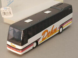 �y���������z�͌^�� ���f���J�[ �{���{�o�X�f�[���A���g�h���trietze 61631 volvo b12600 bus dehn altdorf 187 h0 ovp 16091299
