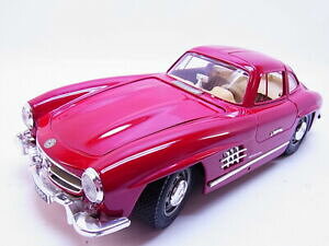 yz͌^ fJ[ uuSZfXxcfJ[70923 bburago mercedesbenz 300 sl in red approx 25 cm model car 118