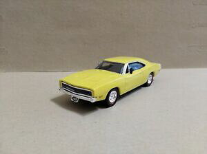 �y���������z�͌^�� ���f���J�[ �_�b�W�`���[�W���[�C�G���[�}�b�X���J�[dodge charger rt 1968 yellow musclecar 143 dimension 4 d