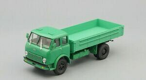 yz͌^ fJ[ {[hCgO[143 maz500 board light green 1968 ussr, udssr