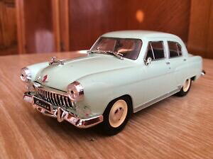 yz͌^ fJ[ \XHKI[gWFhfASXeB[jgaz 21 volga auto legends of ussr 143 deagostini