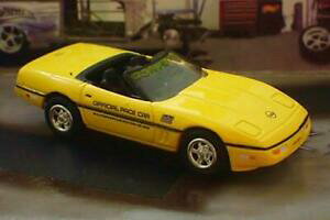 yz͌^ fJ[ V{[Rxbg[hX^[CfBy[XJ[XP[1986 chevrolet c4 corvette roadster indy 500 pace car 164 scale limited edit p