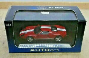 �y���������z�͌^�� ���f���J�[ �I�[�g�A�[�g�t�H�[�h�X�g���C�vautoart 20351 164 2004 ford gt red with white stripes emb orig