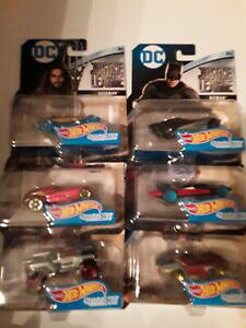 yz͌^ fJ[ WXeBX[OzbgzC[L^[J[ *all 6* dc justice league hot wheels character cars