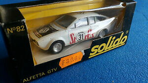 【送料無料】模型車 モデルカー アルファロメオアルフェッタブラインドホワイトsolido 82alfa romeo alfetta gtv 31 143 blinds white