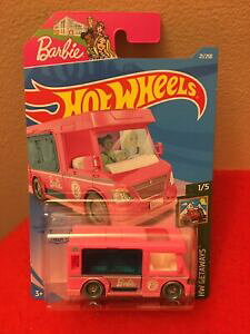 yz͌^ fJ[ zbgzC[P[Xo[r[h[LsOJ[hot wheels 2021 a case 21250 barbie dream camper