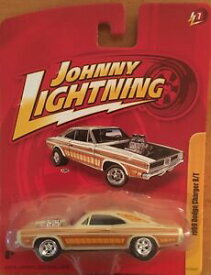 【送料無料】模型車 モデルカー ダッジチャージャータンオレンジジョニーライトニング164th 1969 dodge charger rt tanorange johnny lightning