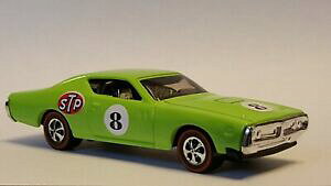yz͌^ fJ[ zbgzC[_bW`W[bhCzC[X|C[m[gbhChot wheels 71 dodge challenger w redline wheels, spoiler note not a redline