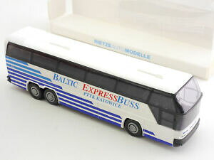 【送料無料】模型車 モデルカー ネオプランシティライナーバルトエクスプレスバスワルシャワカトヴィツェrietze 61105 neoplan cityliner baltic expressbuss warsaw katowice ovp 16051129