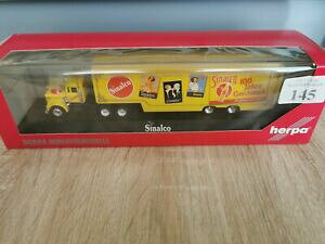 yz͌^ fJ[ wpgbNP[XX[cP[XViR