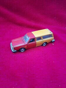 yz͌^ fJ[ iR[{{XyCinter cars nacoral car volvo 245dl 143 made in spain