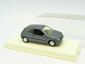 yz͌^ fJ[ m[NIOX|gsolido 143 renault clio 1 gris 3 portes