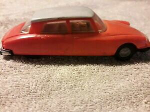 �y���������z�͌^�� ���f���J�[ �|���g�C�Y�V�g���G���X�P�[��politoys citroen ds 19 scale 141 n 31