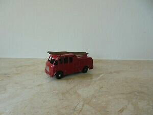 yz͌^ fJ[ }b`{bNXM[zC[V[Y[EFU[GWCOhmatchbox regular wheels series no 9 merryweather fire engine england 1959