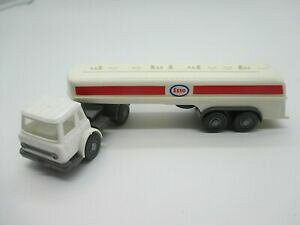 �y���������z�͌^�� ���f���J�[ ���C�L���O�C�b�g�^���J�[�A�V�b�h�V���[�uwiking ih it tanker, acid hb nr9391 schub 72