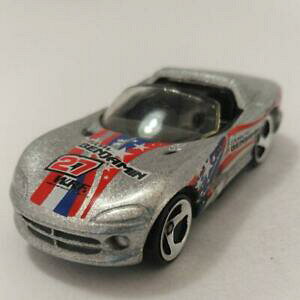 yz͌^ fJ[ }ezbgzC[xjmhbWoCp[[hX^[Vo[mattel hot wheels veneno dodge viper roadster silver