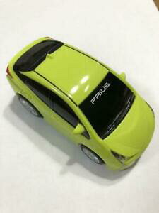 yz͌^ fJ[ ^vEX~jJ[J[Ffmenta prius minicar colore verde