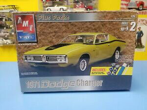 yz͌^ fJ[ _bWJJvXRtFWI[lRuVamt ertl 1971 dodge caricabatterie plus confezione include paint,colla amp; brush