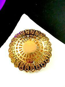 yz͌^ fJ[ t@u\NEgt@hhtBOiAJoh}_[RNVIu`Ffabuloso 1954 crown trifari dorado filigrana acabado mandalay coleccion broche