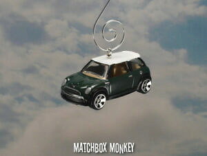 yz͌^ fJ[ fbNXFWbhI[I[XeB~jN[p[mGIlgAh[mde luxe vert rigide haut austin mini cooper s noel ornement 156th bmw adorno