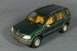 yz͌^ fJ[ ZfXxcBebZNbZNbZO[143 mercedes benz ml320 1998 w163 vitesse b66005736 m classe klasse green