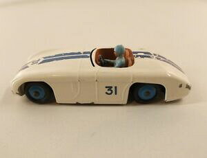 yz͌^ fJ[ fBL[gCYJjK[h[T[dinky toys gb n133 cunningham c51 road racer