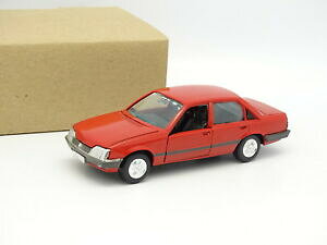 �y���������z�͌^�� ���f���J�[ �K�}�I�y�����R���h���b�Tgama sb 143 opel rekord rossa