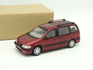 �y���������z�͌^�� ���f���J�[ �V���[�R�I�y���V���g�����zschuco sb 143 opel sintra cd rojo