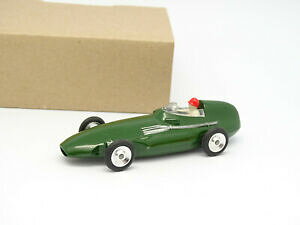 �y���������z�͌^�� ���f���J�[ �\���h���[�h�V�I�����@���E�H�[��solido reedicion sb 143 vanwall f1