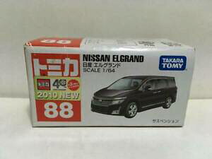 yz͌^ fJ[ g~JGOhJ[uhV[tomica 88 nissan elgrand with a car brand seal